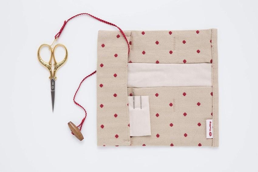 Tulip Etimo Red Crochet Hook Set with dots case