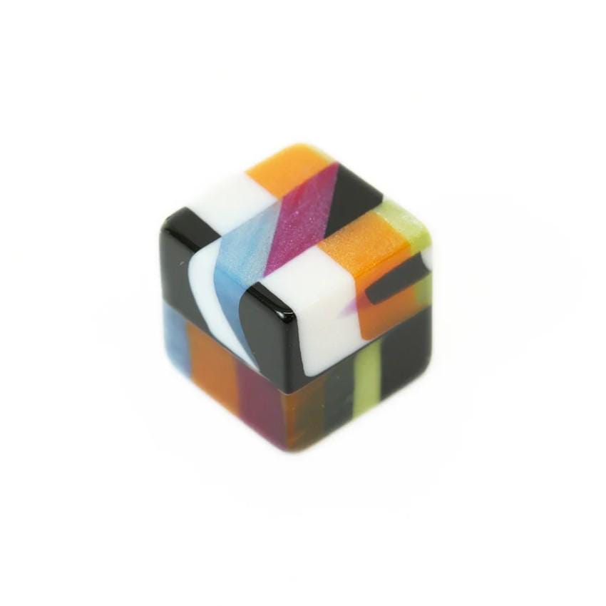Cohana Sabae Acetate Needle Minder, Wisteria Pastel (Magnetic Sewing Tool)