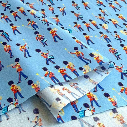 a repeating pattern of soldiers marching in formation, with each soldier wearing a uniform and carrying a musical instrument.