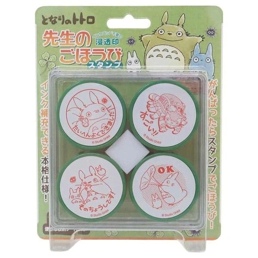 The image is a product packaging for four circular stickers featuring characters from the Studio Ghibli film series.