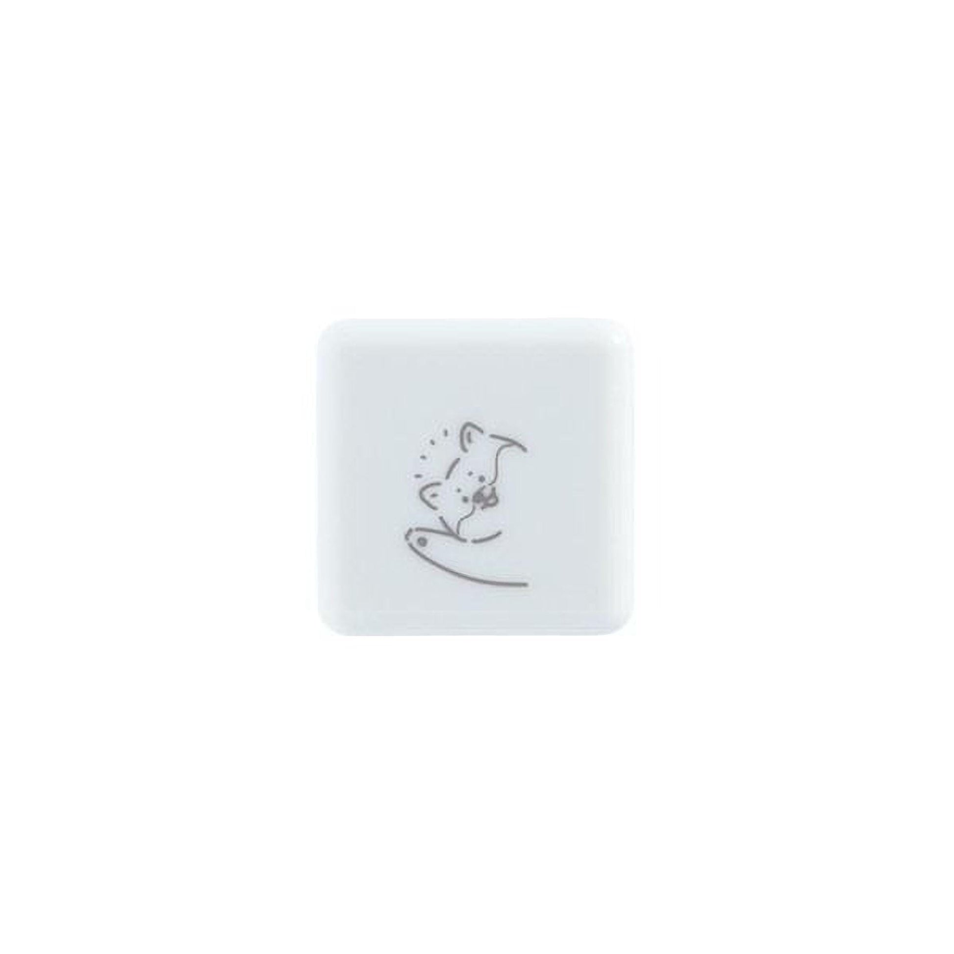 A white square with a simple black line drawing of a cat.