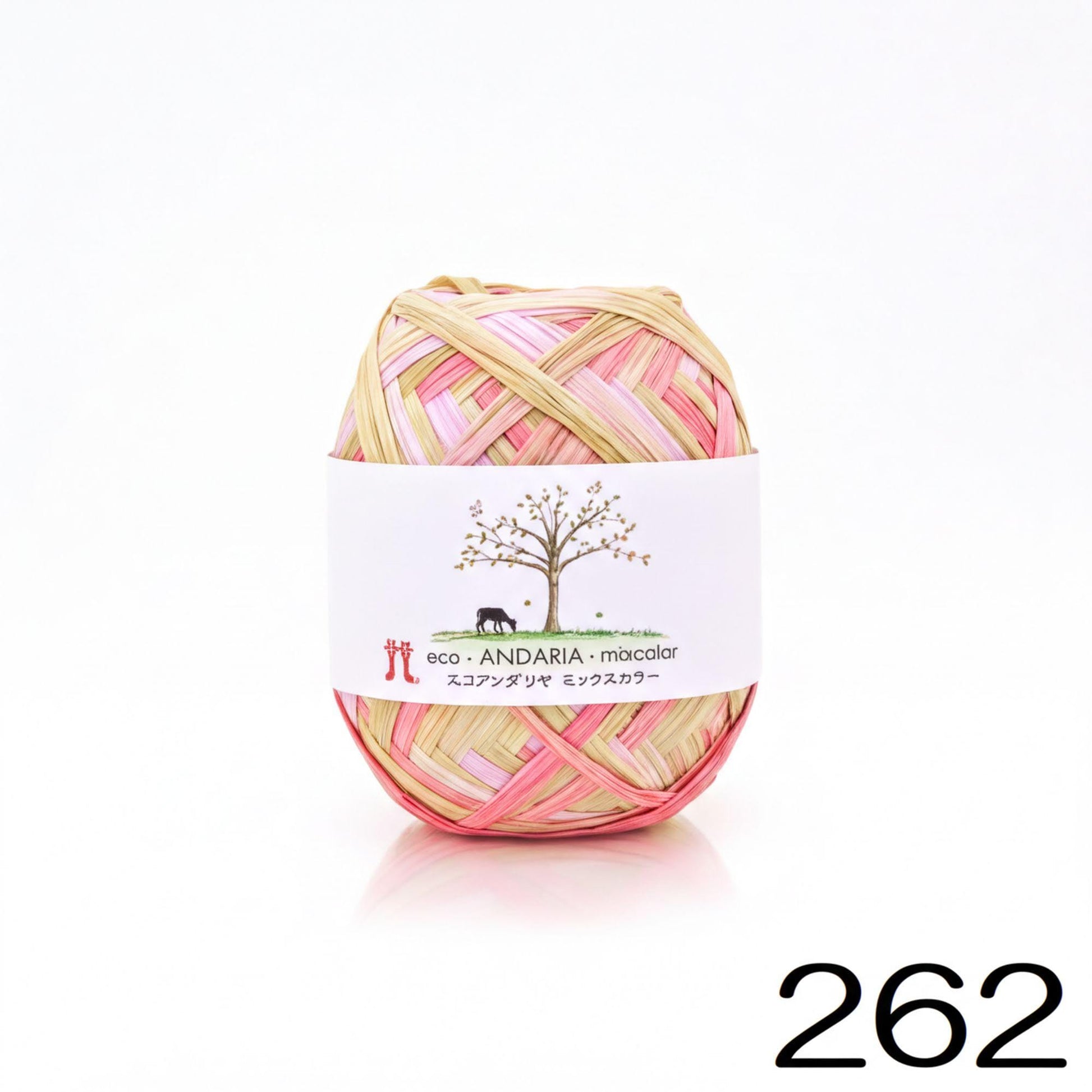 A ball of yarn with a label that reads "eco ANDARIA, maucolor" and a small illustration of a tree.