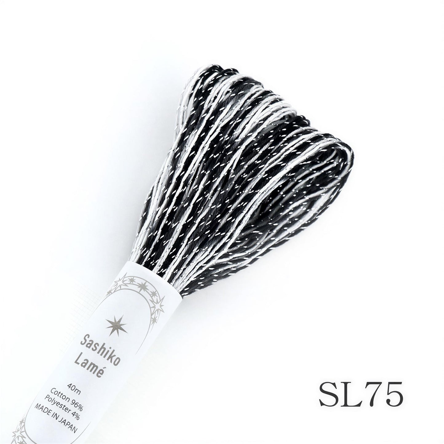 A bundle of black and white strings, labeled "Sashiko Lame", is shown against a white background.